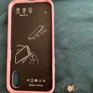 Selling a iPhone XS gameboy phone case